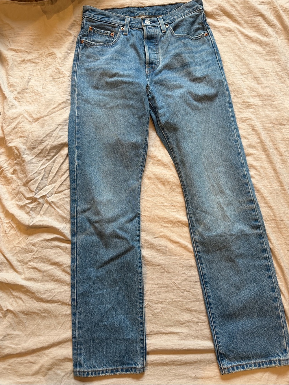 Levi’s 501 women’s straight leg sz 27 30 inseam jeans denim